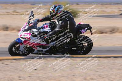 media/Dec-10-2023-SoCal Trackdays (Sun) [[0ce70f5433]]/Turn 9 Inside Set 2 (1115am)/